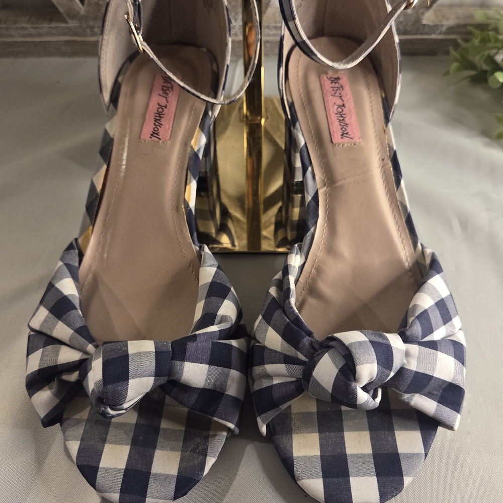 Betsey Johnson Gingham Bow Heels — Cottagecore With a Little Attitude - Picture 6 of 15